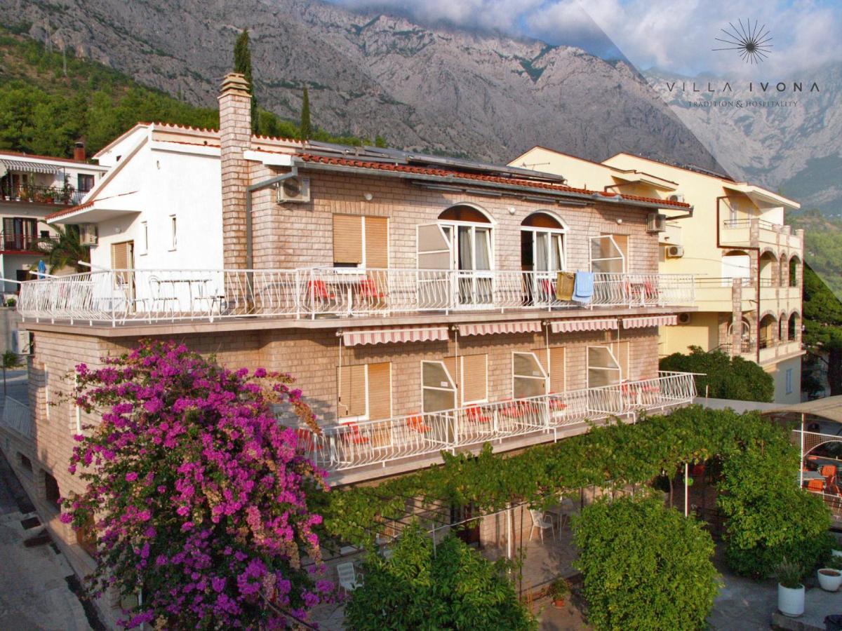 Bed And Breakfast Ivona Baška Voda Dış mekan fotoğraf
