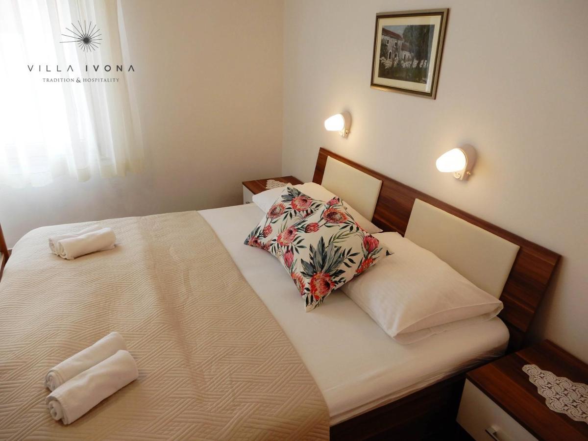 Bed And Breakfast Ivona Baška Voda Dış mekan fotoğraf